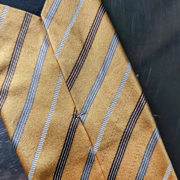🔥 Amazing Vintage Guy LAROCHE Yellow Tie. Retro Yellow Striped Tie🔥 - Picture 7 of 9